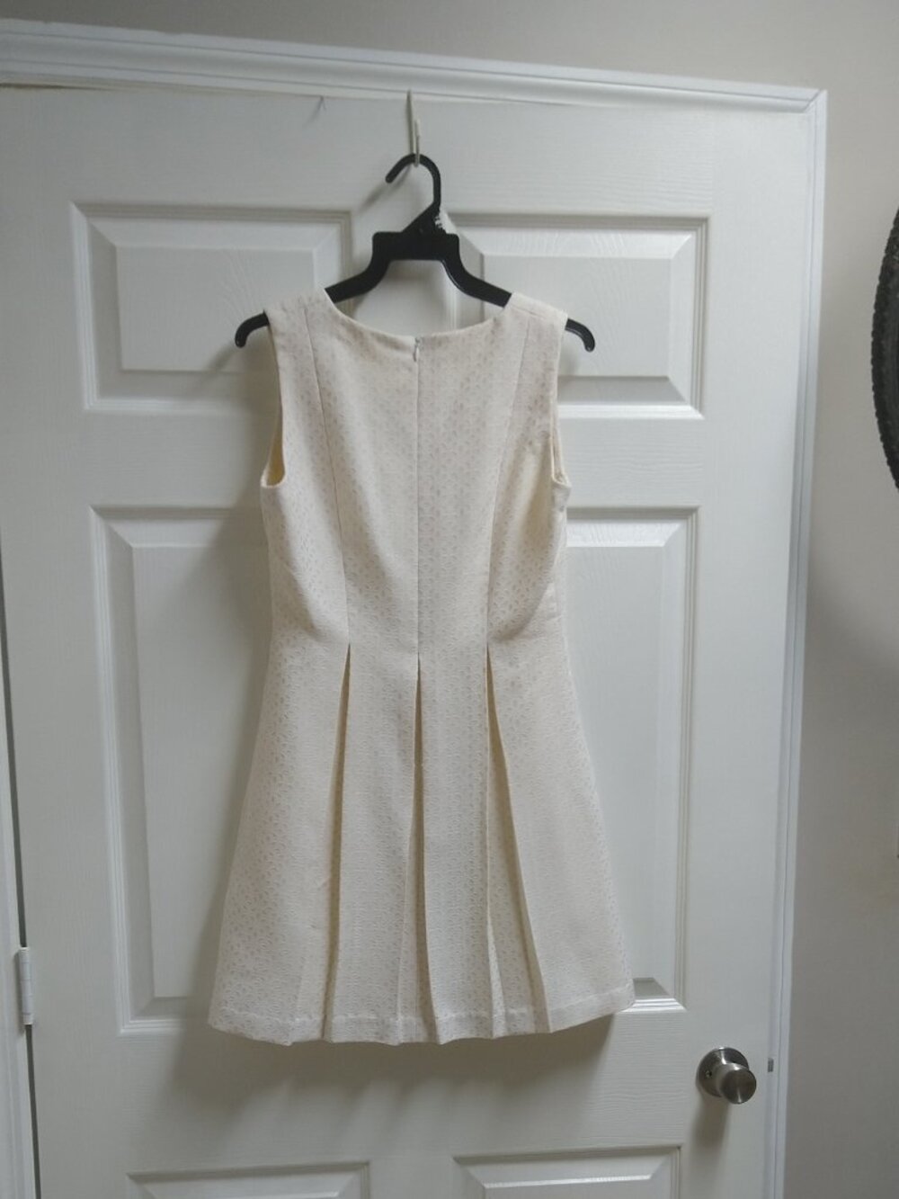 Spring Dress - Picture 4 of 8